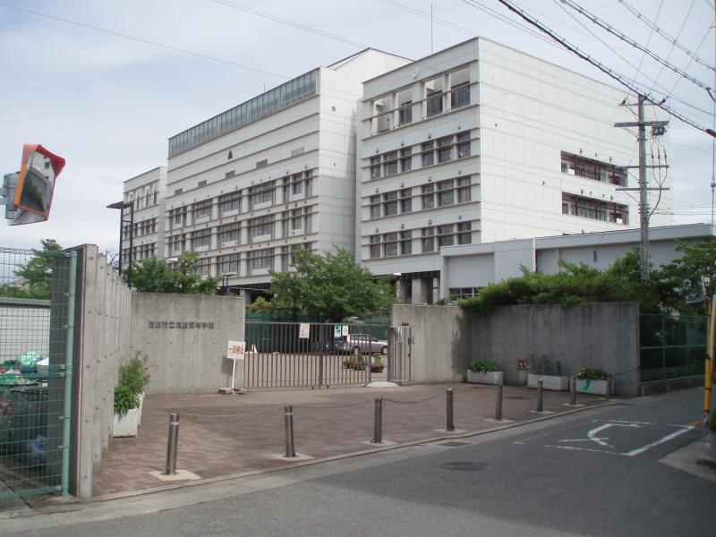 尼崎市立尼崎高等学校の画像